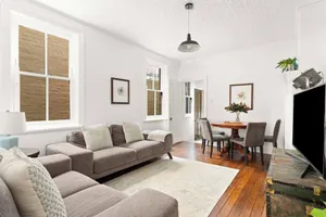 Image of Idyllic Heritage Home Footsteps to the Harbour