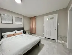 Image of ★PRIVATE 1 BDRM Newly Renovated Apt W\/D Patio★