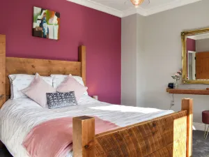 Image of A pretty little terrace cottage in a fantastic location to explore all Derbyshire has to offer.