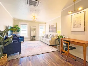 Image of Full Kitchen \/\/ Spacious Living Room \/\/ Walk to Mineral Springs and Restaurants