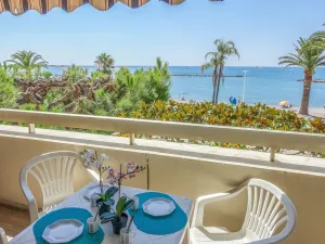 Image of Beautiful apartment for 4 people with WIFI, TV, terrace, pets allowed and parking