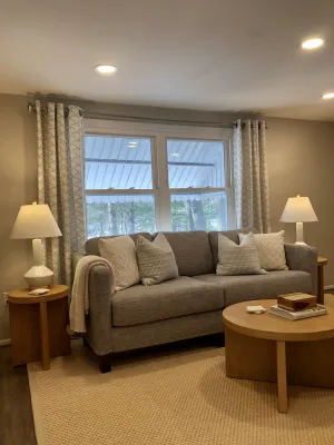 Image of Cute & Cozy near Cornell --1 Bedroom 1 Bath