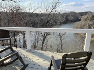 Image of Peaceful waterfront house with a view