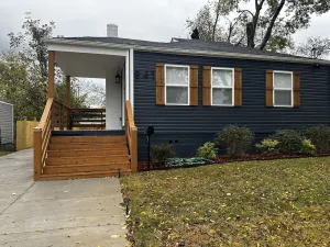 Image of RON'S HOUSE: Cozy & Charming in Revitalizing Area