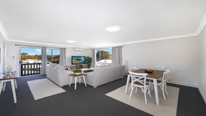Image of Kinross @ Umina Beach