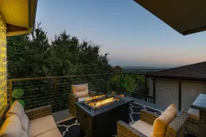 Image of Sierra Tree Haus - STUNNING VIEWS!, Walk to Trails & Cafe, EV Charge, Slf Checkn