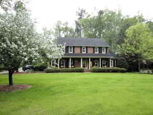 Image of Located 6 Miles from Masters