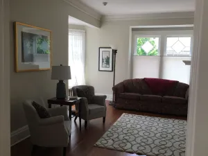 Image of Downtown furnished apartment - walking distance to restaurants