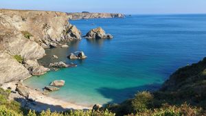 Image of Charming house with stone outbuilding close to the beaches of the Côte Sauvage.