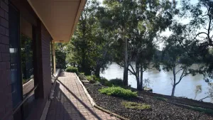 Image of Loxton River Escape - Holiday home on the river