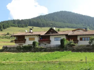 Image of Nice apartment for 4 people with WIFI, TV, terrace, pets allowed and parking