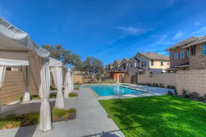 Image of 3 bed 2.5 bath Town home, Walk to light train, easy access to downtown Austin!