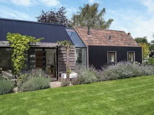 Image of 1 bedroom accommodation in Kington Langley, near Chippenham