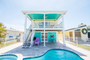 Image of A bit of Key West in New Port Richey: Bright Home w\/ Pool & Boat Dock Access!