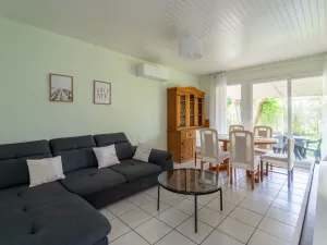 Image of Maison Charmante 3* à Mimizan: Plages, Pistes Cyclables, Jardin, Wi-Fi, pour 8 Personnes - FR-1-50-137
