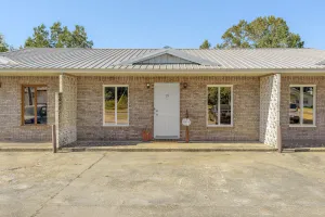 Image of 19 Green Acres Cozy Apartment