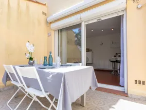 Image of Nice apartment for 4 people with WIFI, TV, terrace and parking
