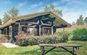 Image of 3 bedroom nice home in Hulshorst
