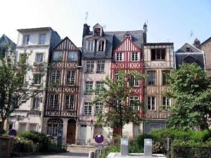 Image of Attractive Normandy gite in a rural location, yet easy reach of all amenities.