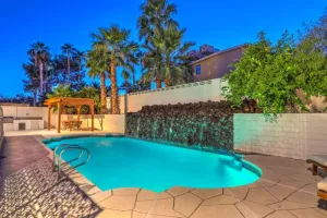 Image of Luxury Family Vacation Home: Indoor Spa Pool Table