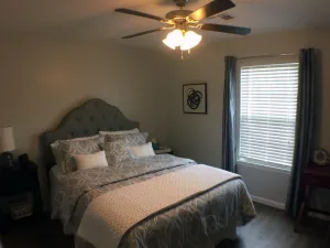 Image of Cozy, Chic Townhouse \/ Dog Friendly 515B