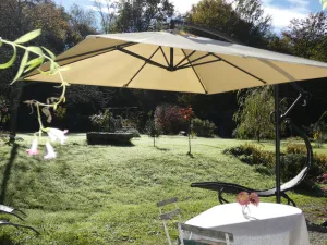 Image of Estuvi - La Sittelle Enchantée, a break in the countryside. bike shelter, animals ok