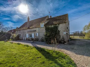 Image of Charming Cottage in Berry with Pool Access & Private Garden