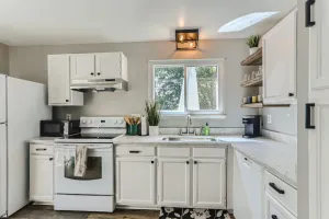 Image of Charming Bungalow - Longmont- Nearby Lyons Pet Friendly fenced yard