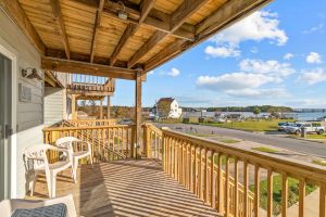 Image of Waterview-Overlooking Wilson Bay