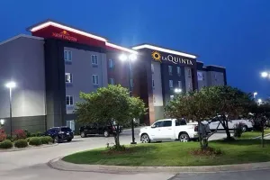 Image of La Quinta Inn & Suites by Wyndham Ardmore