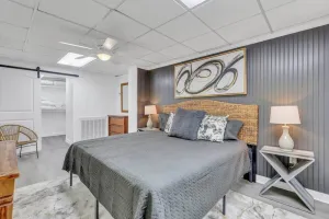 Image of Eagle's Nest - Upscale Loft Downtown Close to GSU