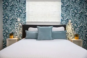 Image of GROVE27-4 | tranquility near chic neighborhood