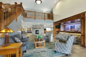 Image of Quality Inn & Suites Fort Madison near Hwy 61