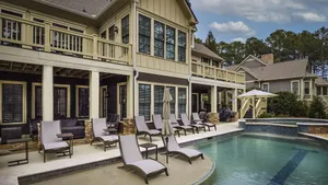 Image of Lux with heated pool, 15-person hot tub, Pool and Poker Tables, WiFi & Biz Ready
