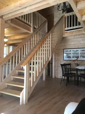 Image of Large New Lakeside Cottage Central Air
