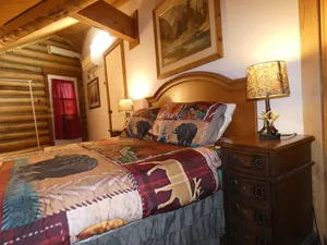 Image of Yellowstone One Bedroom Apartment. Just 1 Mile From Yellowstone's Main Entrance