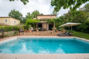 Image of Studio with swimming pool in quiet location near golf courses and nature park, Sophia technology park