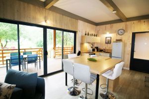 Image of HOUSE WITH AIR CONDITIONING