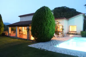 Image of Sunlit villa, 2 min walk to Valbonne village