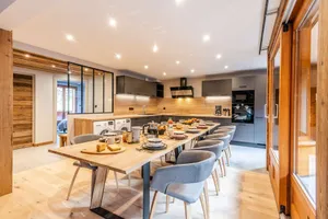 Image of IRRESISTIBLE Large duplex in Morzine center