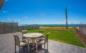 Image of Beachfront Holiday Studio with Garden