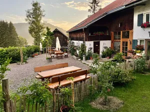 Image of Apartment 'Wertach' with Mountain View and large garden