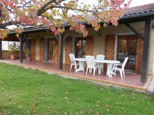 Image of Country cottage at the foot of the Pyrenees with swimming pool