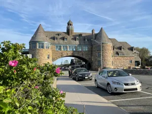 Image of Pier Cottage .5 Mile from the Beach, Includes 2 Beach Passes!
