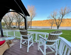 Image of Plum Lazy on the Potomac