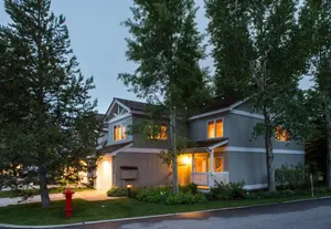 Image of Outpost: Teton Pines 3459