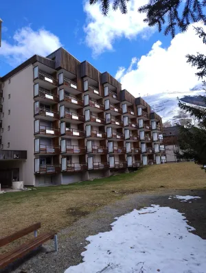 Image of Two Bedroom Apartment 50 Metres from the Slopes with Stunning Alpine Views
