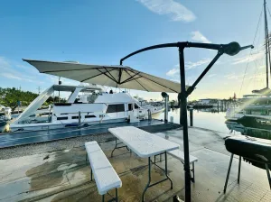 Image of Lady Blue Yacht in FL KEYS