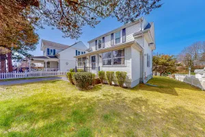 Image of Irish Ayes Beach House