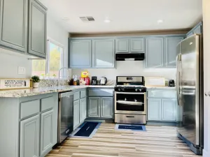 Image of Stunning 5BR Mint Retreat Office & Accessible Bath